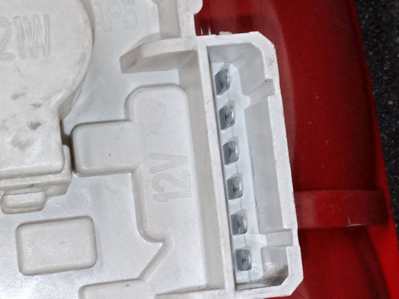 Recambio de piloto trasero izquierdo para skoda octavia i (1u2) 1.9 tdi referencia OEM IAM TK236528  