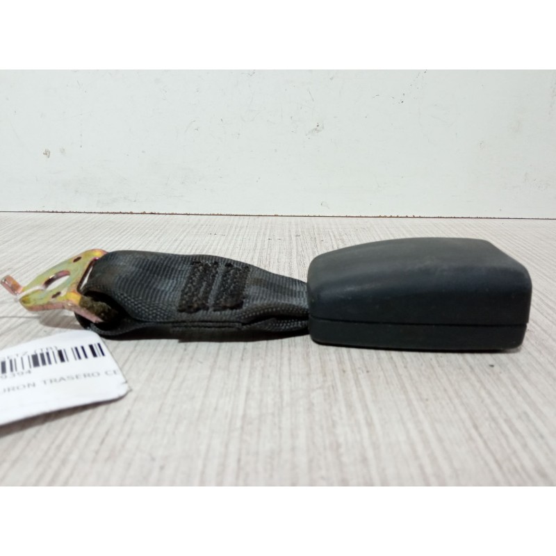 Recambio de anclaje cinturon trasero central para hyundai getz (tb) 1.1 referencia OEM IAM   