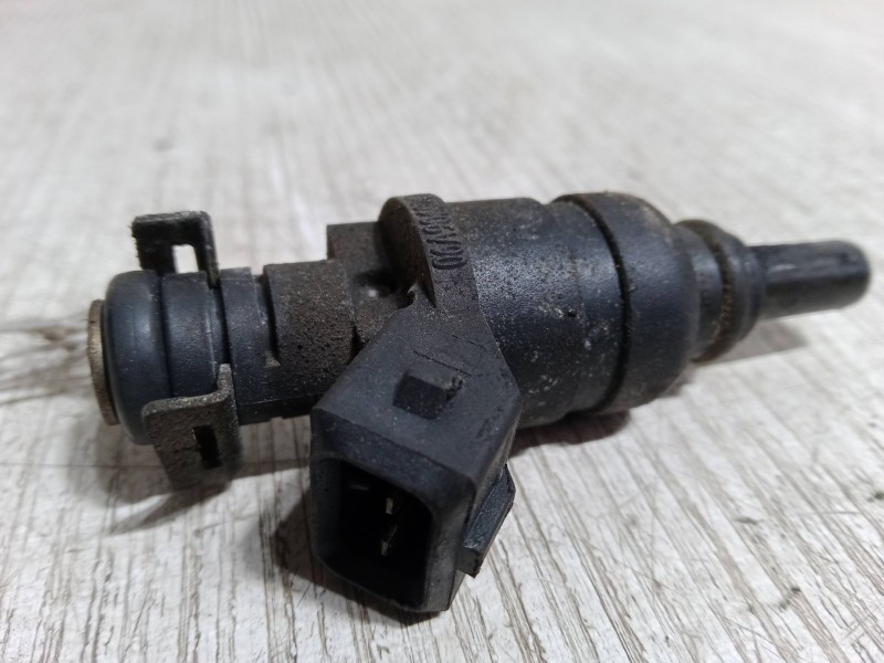 Recambio de inyector para volkswagen golf iv (1j1) 1.9 sdi referencia OEM IAM   