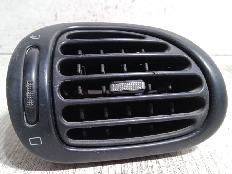 Recambio de aireador izquierdo para peugeot 206 hatchback (2a/c) 1.4 hdi eco 70 referencia OEM IAM   
