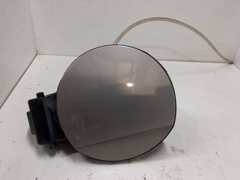 TAPA EXTERIOR COMBUSTIBLE 