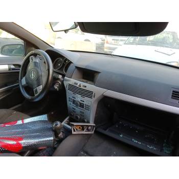 OPEL ASTRA H GTC (A04)