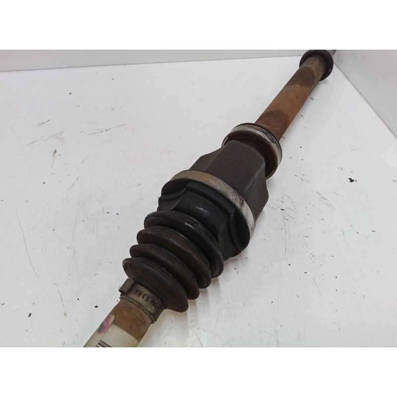 Recambio de transmision delantera derecha para renault clio iii (br0/1, cr0/1) 1.5 dci (br17, cr17) referencia OEM IAM   