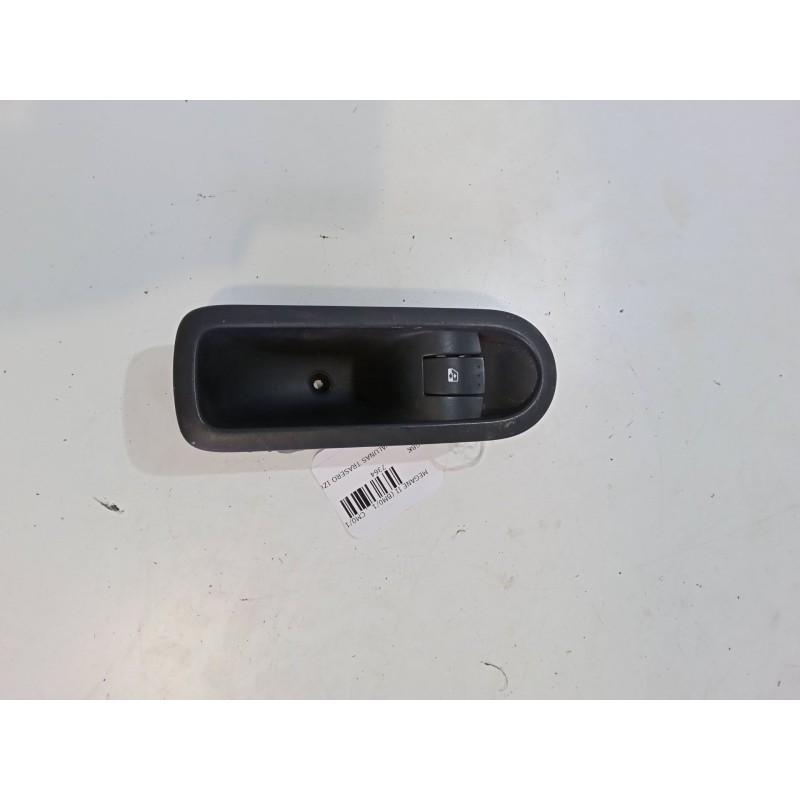 Recambio de mando elevalunas trasero izquierdo para renault megane ii (bm0/1_, cm0/1_) 1.5 dci (bm1f, cm1f) referencia OEM IAM  