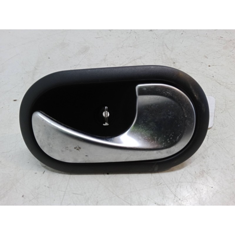 Recambio de maneta interior puerta delantera derecha para renault modus / grand modus (f/jp0_) 1.2 16v hi-flex referencia OEM IA