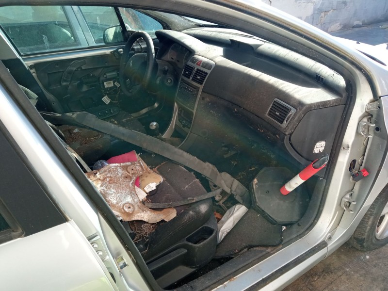 peugeot 307 sw (3h) del año 2004