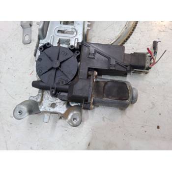 ELEVALUNAS ELECTRICO DELANTERO DERECHO 