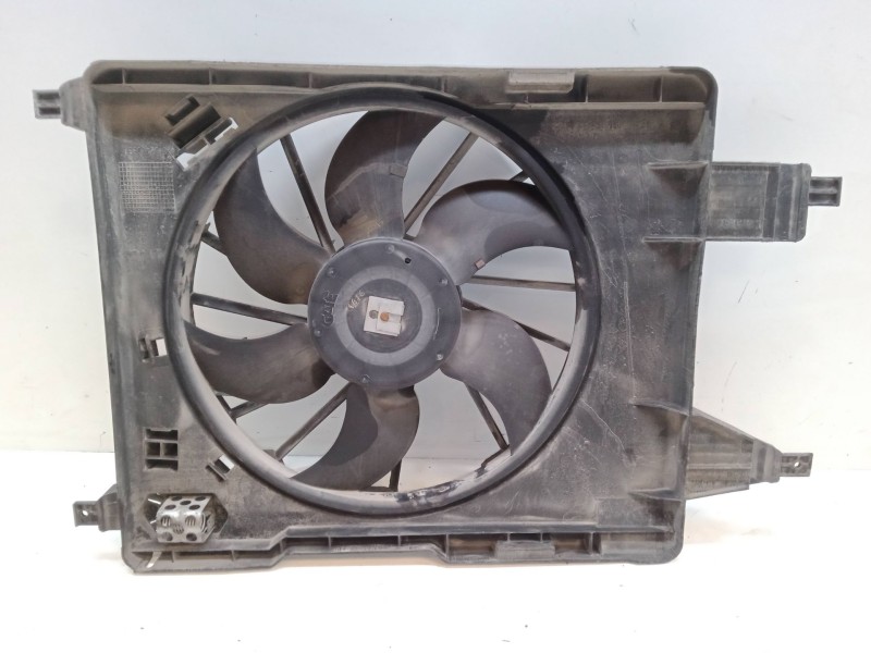 Recambio de electroventilador para renault megane ii station wagon (km0/1_) 1.5 dci (km16, km1e) referencia OEM IAM 8200151465  