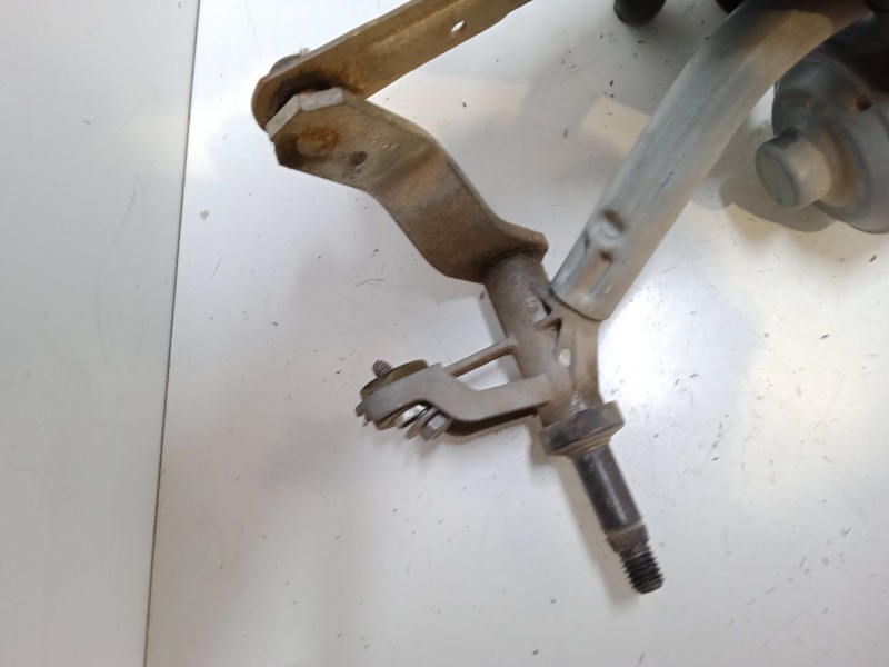 Recambio de motor limpia delantero para peugeot 2008 i (cu_) 1.2 vti referencia OEM IAM 039024154012V058  