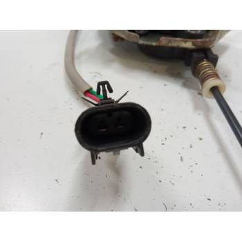 ELEVALUNAS ELECTRICO DELANTERO DERECHO 