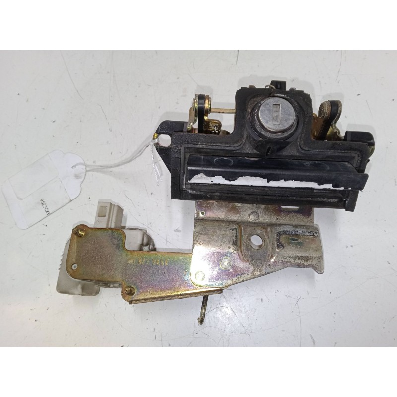 Recambio de maneta exterior porton para skoda octavia i (1u2) 1.9 tdi referencia OEM IAM 1U6827565  