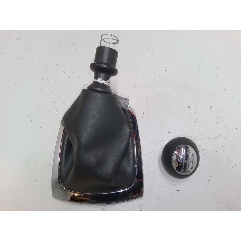 Recambio de conjunto palanca de cambios para renault megane iii hatchback (bz0/1_, b3_) 1.2 tce (bz2b, bz11) referencia OEM IAM 