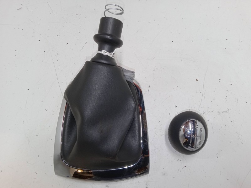 Recambio de conjunto palanca de cambios para renault megane iii hatchback (bz0/1_, b3_) 1.2 tce (bz2b, bz11) referencia OEM IAM 