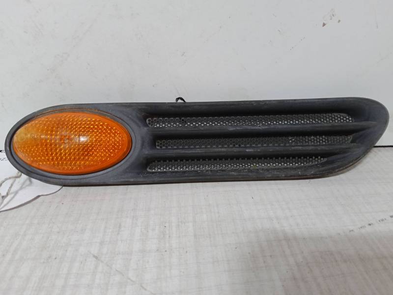 INTERMITENTE DELANTERO IZQUIERDO 