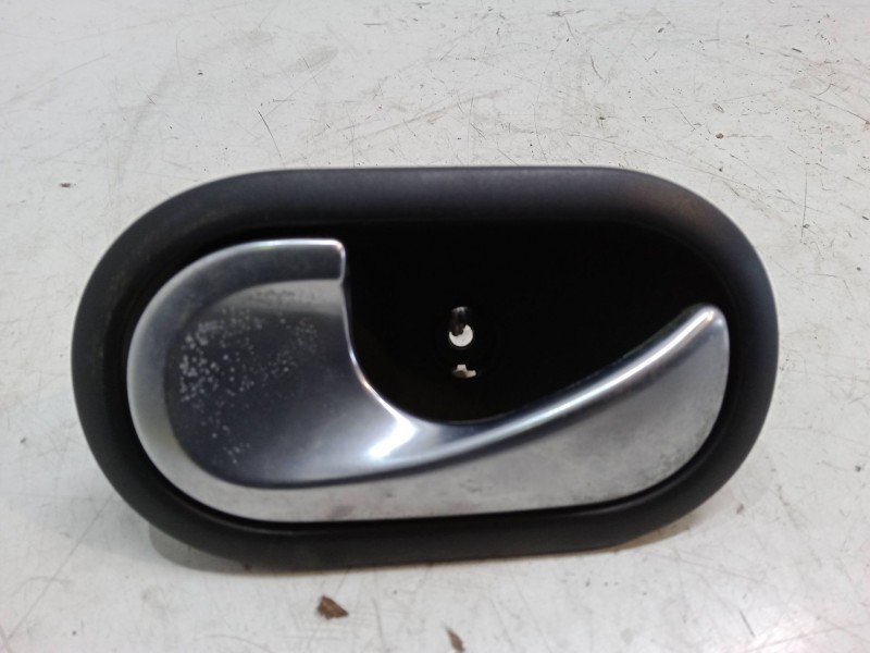 Recambio de maneta interior puerta delantera izquierda para renault modus / grand modus (f/jp0_) 1.2 16v hi-flex referencia OEM 