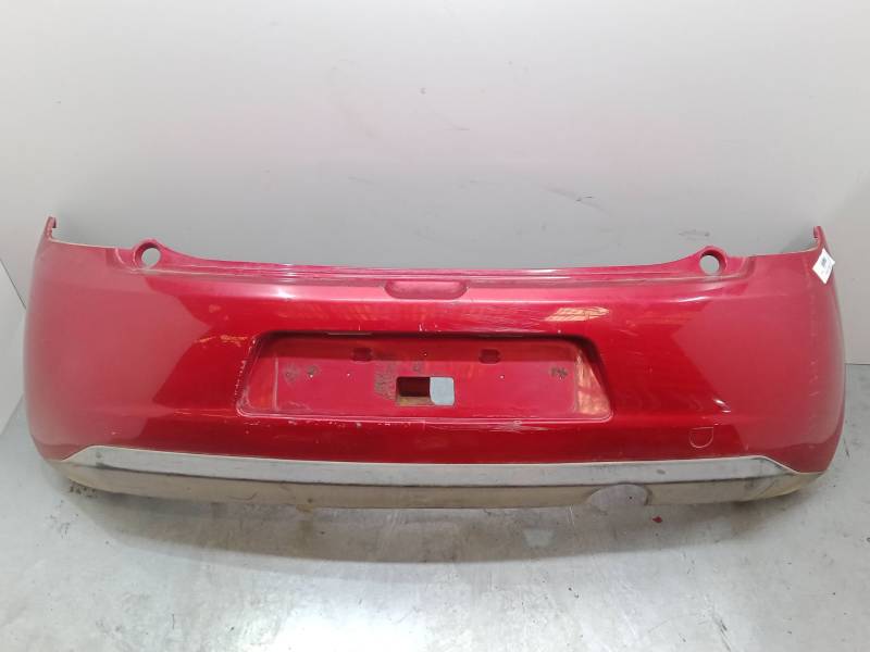 PARAGOLPES TRASERO 