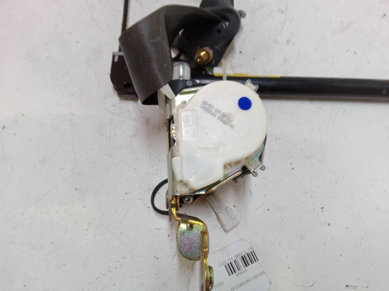 Recambio de cinturon seguridad delantero derecho para renault clio iii (br0/1, cr0/1) 1.5 dci (br17, cr17) referencia OEM IAM   
