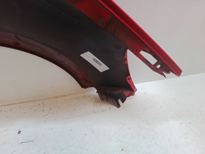 Recambio de aleta delantera izquierda para renault clio iii (br0/1, cr0/1) 1.5 dci (br17, cr17) referencia OEM IAM   