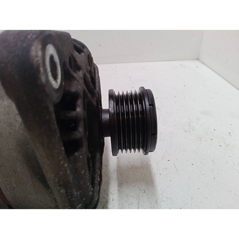 Recambio de alternador para renault clio iii (br0/1, cr0/1) 1.5 dci (br17, cr17) referencia OEM IAM   