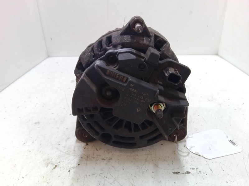 Recambio de alternador para renault clio iii (br0/1, cr0/1) 1.5 dci (br17, cr17) referencia OEM IAM   