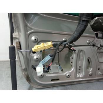 PORTON TRASERO 3V5035577 