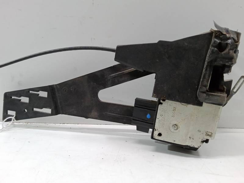 CERRADURA PUERTA TRASERA DERECHA 