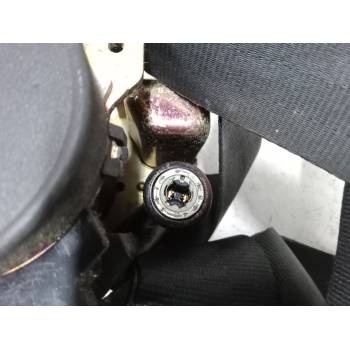 CINTURON SEGURIDAD DELANTERO IZQUIERDO 