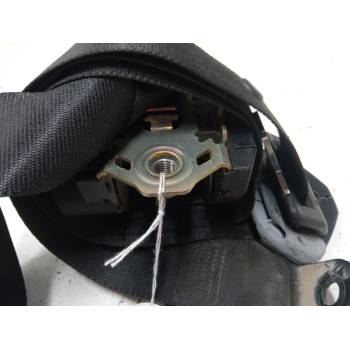CINTURON SEGURIDAD TRASERO DERECHO 