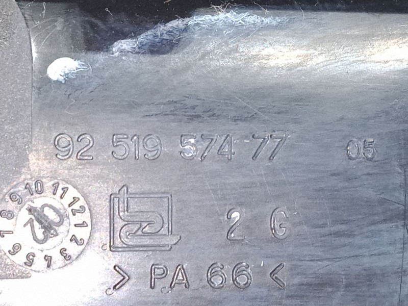 Recambio de maneta exterior puerta trasera izquierda para peugeot 106 ii (1a_, 1c_) 1.5 d referencia OEM IAM 9251957477  