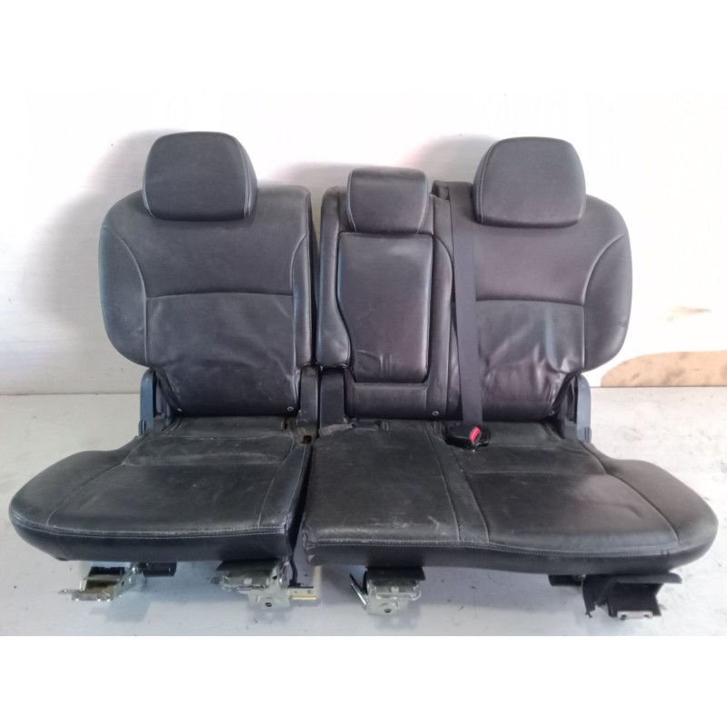 Recambio de asiento trasero para mitsubishi outlander ii (cw_w) 2.0 di-d (cw8w) referencia OEM IAM   