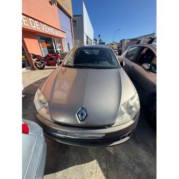 RENAULT LAGUNA III (BT0/1) de desguace