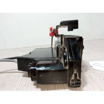CERRADURA PUERTA DELANTERA DERECHA A045035 