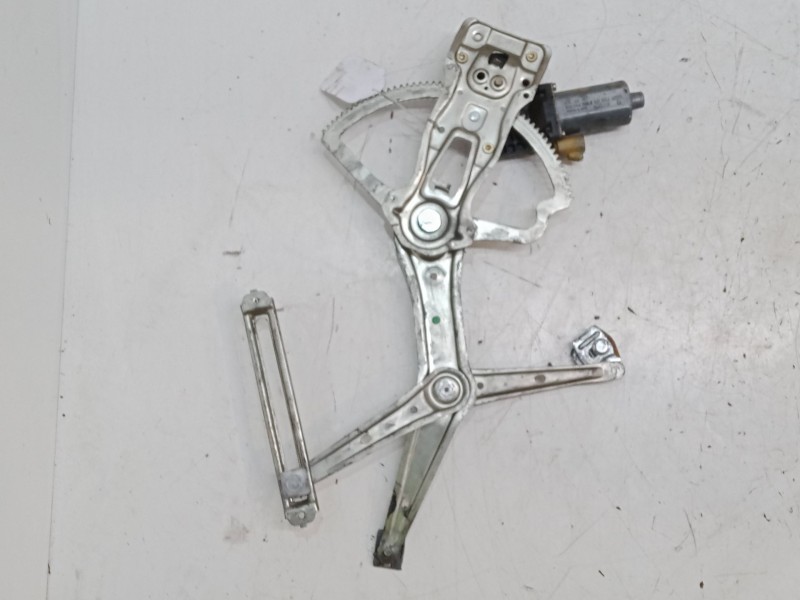 Recambio de elevalunas electrico delantero izquierdo para mercedes-benz clase m (w163) ml 270 cdi (163.113) referencia OEM IAM  