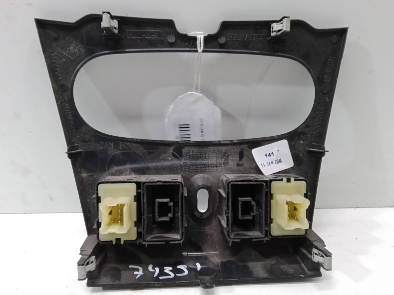 Recambio de consola central superior para dacia sandero ii tce 90 (b8m1, b8ma) referencia OEM IAM   