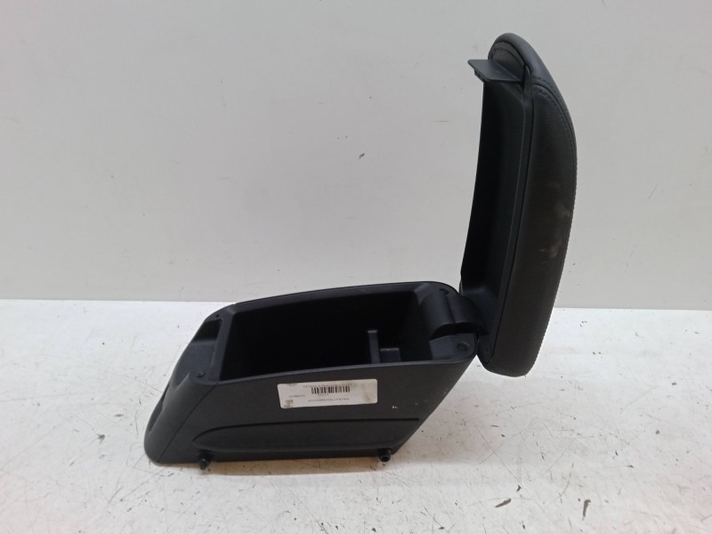 Recambio de apoyabrazos central para opel meriva b monospace (s10) 1.7 cdti (75) referencia OEM IAM   