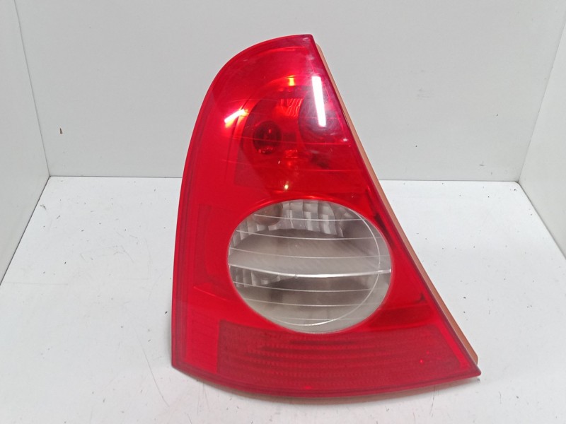 Recambio de piloto trasero izquierdo para renault clio ii (bb_, cb_) 1.2 16v (bb05, bb0w, bb11, bb27, bb2t, bb2u, bb2v, cb05,...