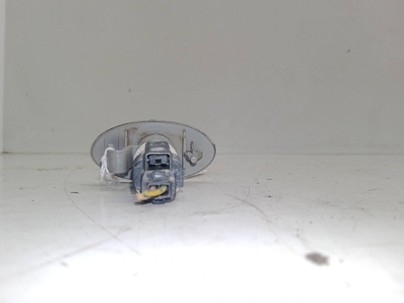 Recambio de intermitente lateral izquierdo para peugeot 307 (3a/c) 2.0 hdi 135 referencia OEM IAM   