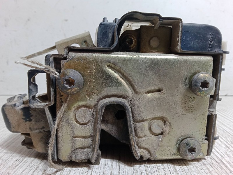 Recambio de cerradura puerta delantera derecha para volkswagen golf iii (1h1) 1.9 d referencia OEM IAM ZSB1H1837016  