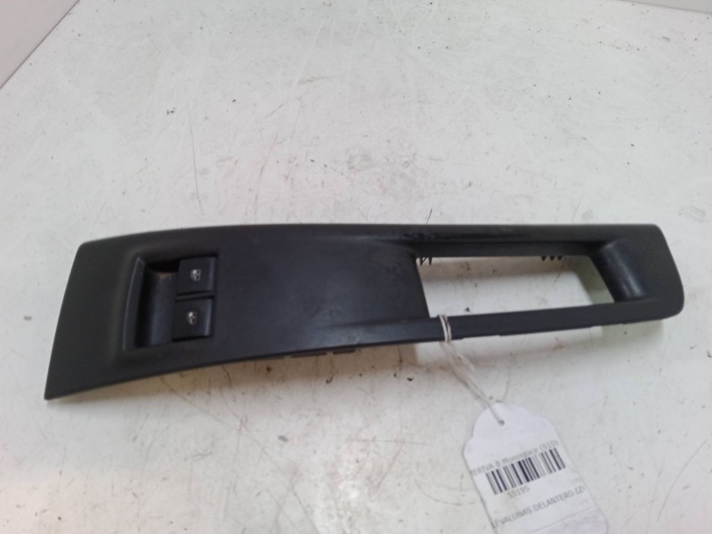 Recambio de mando elevalunas delantero izquierdo para opel meriva b monospace (s10) 1.7 cdti (75) referencia OEM IAM   