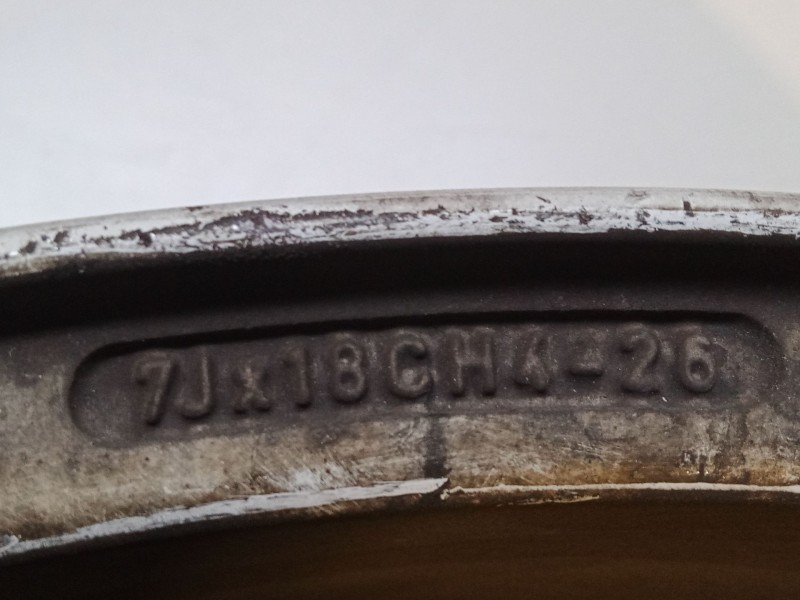 Recambio de llanta aluminio 18´´ para citroën c4 coupé (la_) 1.6 hdi referencia OEM IAM 9655831880  7.0XJ18 CH4 ET26