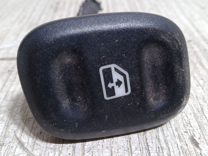 Recambio de mando elevalunas delantero izquierdo para fiat panda (312_, 319_) 1.2 (312pxa1a) referencia OEM IAM   