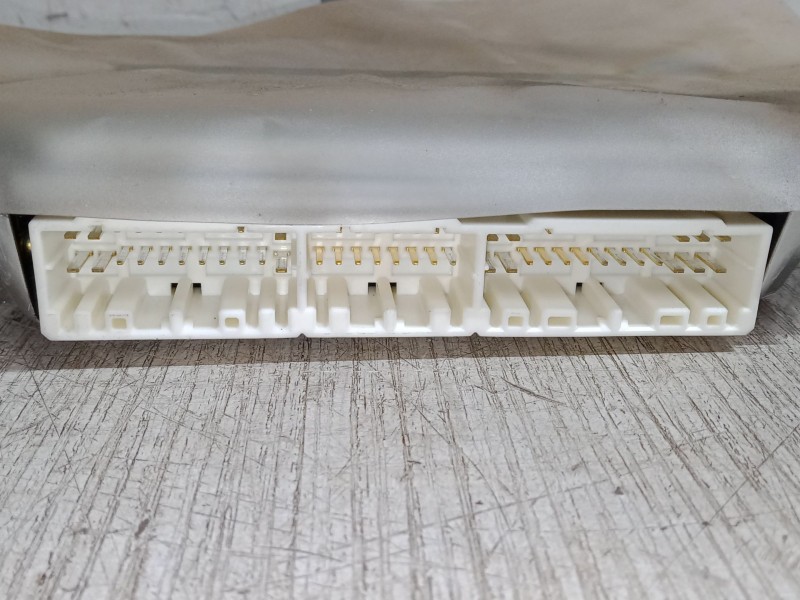 Recambio de centralita motor uce para toyota corolla (_e12_) 1.6 vvt-i (zze121_) referencia OEM IAM 8966102750  