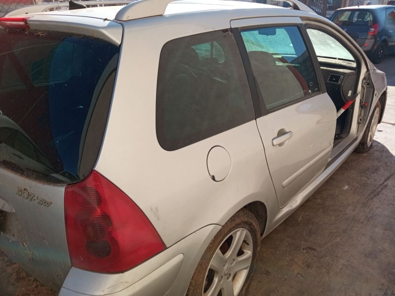 peugeot 307 sw (3h) del año 2004