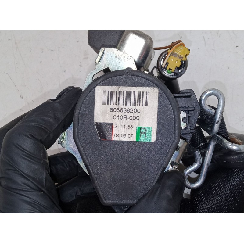 Recambio de anclaje cinturon delantero derecho para ford mondeo iv (ba7) 1.8 tdci referencia OEM IAM   