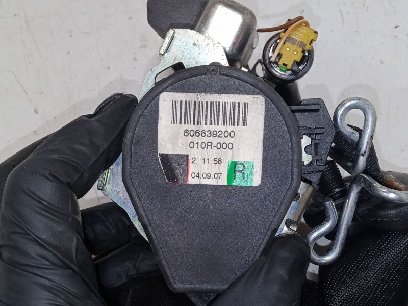 Recambio de anclaje cinturon delantero derecho para ford mondeo iv (ba7) 1.8 tdci referencia OEM IAM   