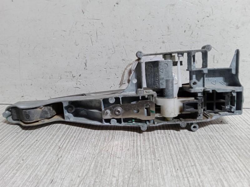 Recambio de maneta exterior puerta delantera derecha para peugeot 308 i (4a_, 4c_) 1.6 hdi referencia OEM IAM   