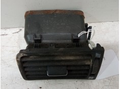 Recambio de aireador derecho para toyota corolla (_e12_) 1.6 vvt-i (zze121_) referencia OEM IAM    2