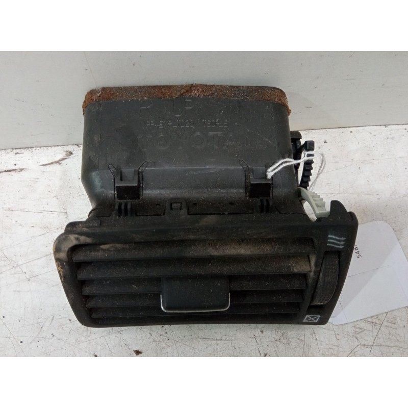 Recambio de aireador derecho para toyota corolla (_e12_) 1.6 vvt-i (zze121_) referencia OEM IAM   
