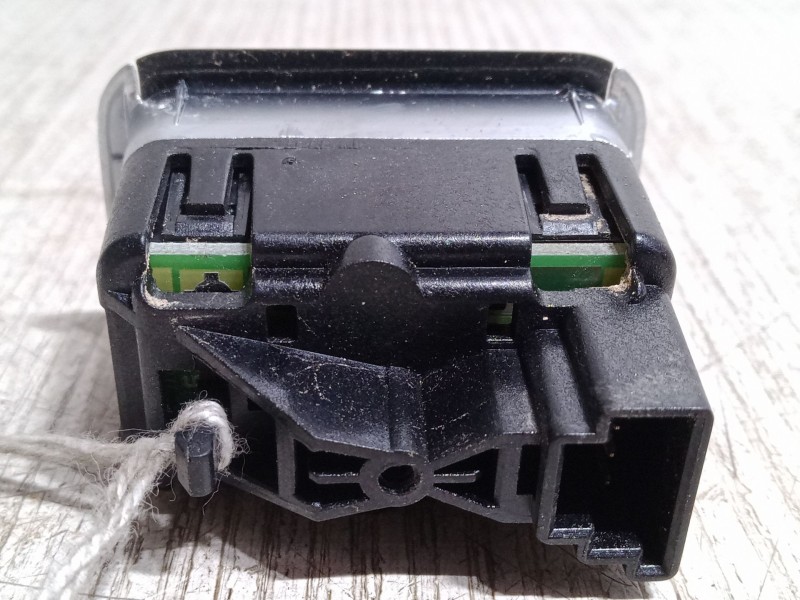 Recambio de mando elevalunas delantero derecho para mercedes-benz slk (r172) 200 (172.434) referencia OEM IAM   