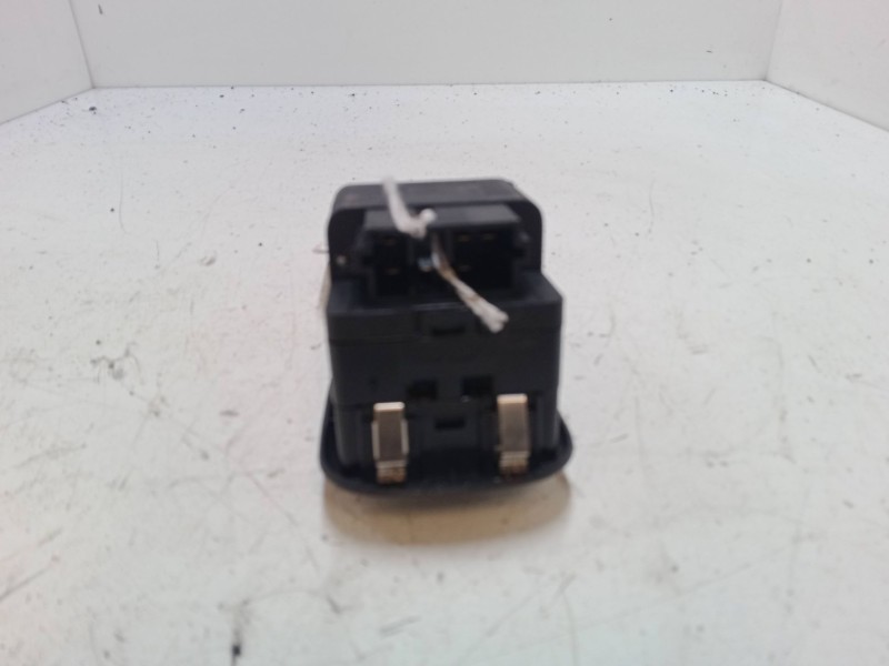 Recambio de mando elevalunas central para peugeot 206 hatchback (2a/c) 1.4 hdi eco 70 referencia OEM IAM   